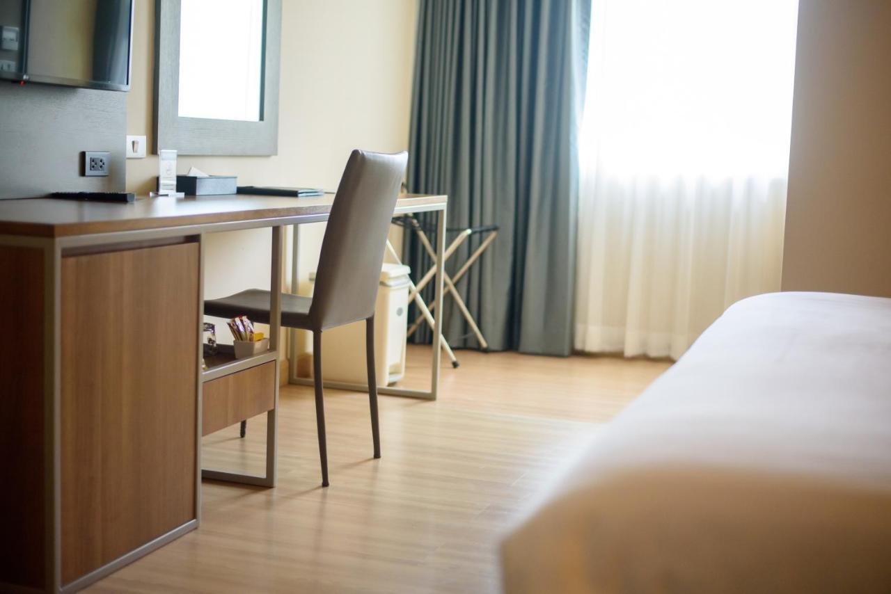 Sc Park Hotel Бангкок Экстерьер фото