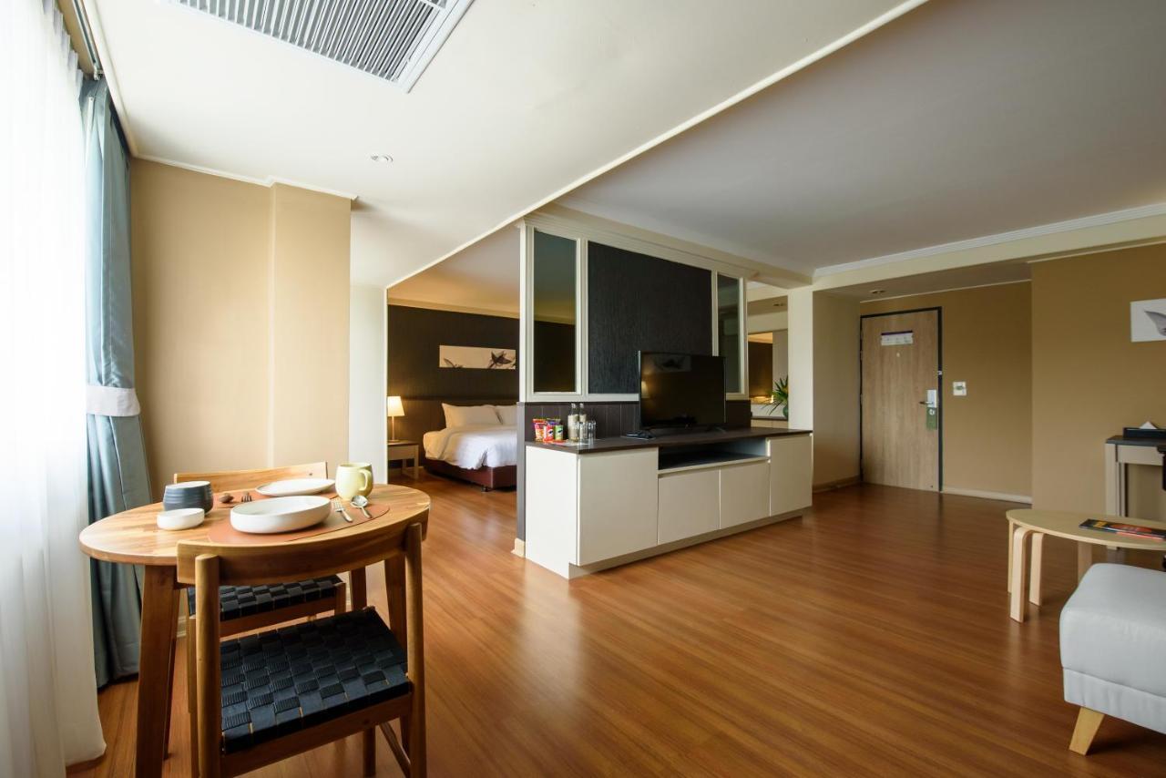 Sc Park Hotel Бангкок Экстерьер фото